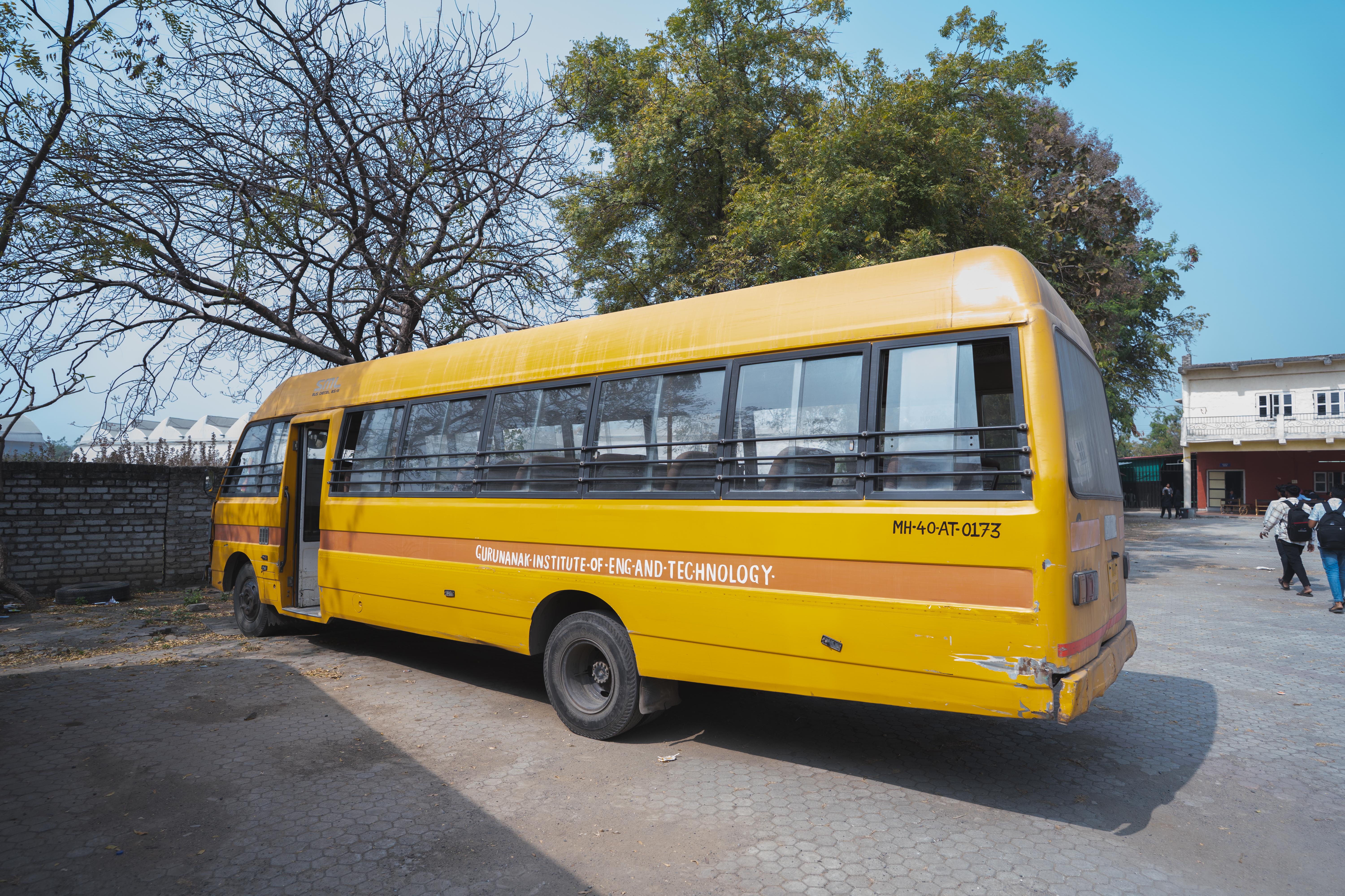 Campus Bus